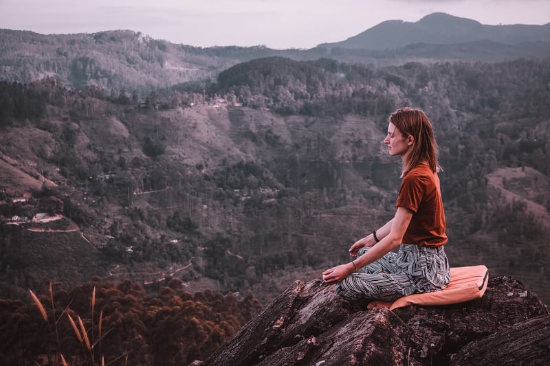 Outdoor Meditation Retreats
